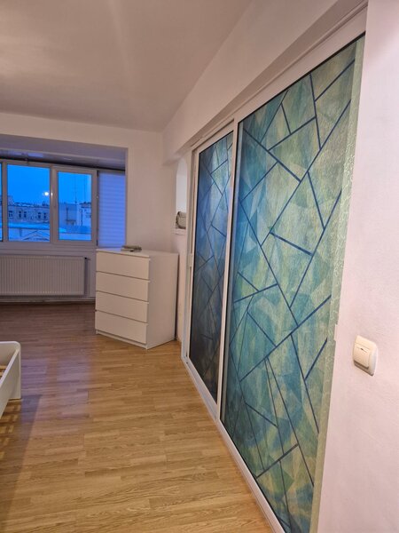 Sala Palatului, Brezoianu,